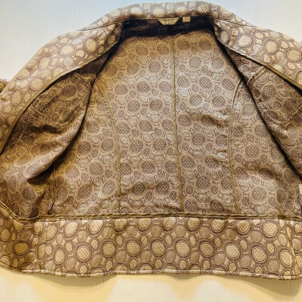 Erin by Erin London Jacket | Taupe Circle Print Textured Zip Front | Size PL - Picture 10 of 10